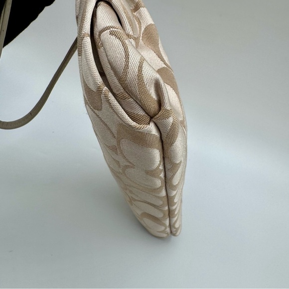 Coach Beige Signature Wristlet | Very Good Condition - Picture 9 of 11